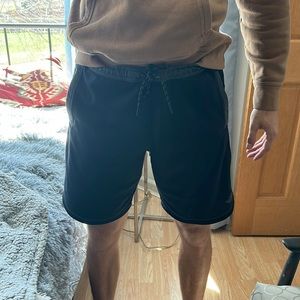 Men’s North Face fleece athletic shorts